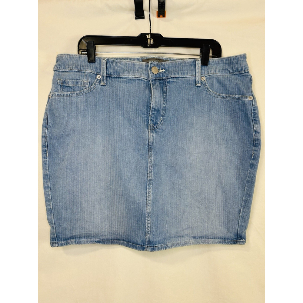 Torrid Women's Blue Denim Jean Mini Skirt NWT Indigo Stripe Light Wash Size 16